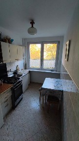 Wynajem dlugoterminowy - kawalerka w centrum