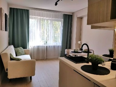 HIT Inwestycyjny! Gotowa kawalerka 24m² po remoncie, Full Wyposażenie - Bezpośrednio.