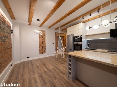 45 m² z charakterem LOFT | Cegła, drewniane belki i Garderoba | CO