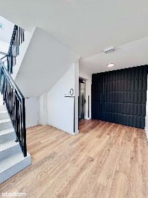 2 pokoje, balkon, winda, m.postojowe