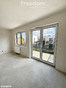 3 pokoje komórka 2 miejsca postojowe 2 balkony