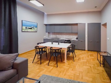 Elegancki apartament, winda, centrum Gliwic - wynajem