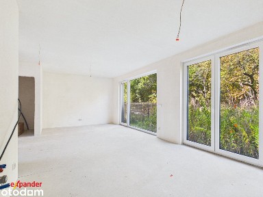 86 m² z ogródkiem i 2 miejscami postojowymi | 7km od rynku