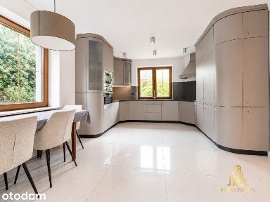 Dom Wolnostojący | 254 m² | 10 Arów | Sosnowice