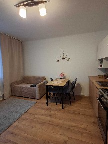 Wynajmę dom wolnostojący + budynek gospodarczy