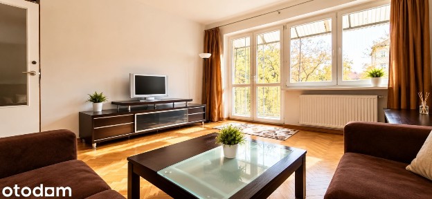 Wawer | Przestronne mieszkanie w domu, balkon i miejsce postojowe!