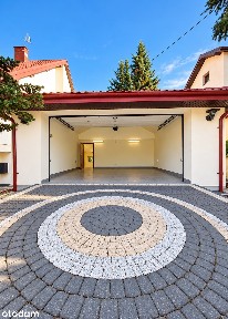 Dom z przestrzenią pod działalność | 317 m2 |Centrum Andrespola