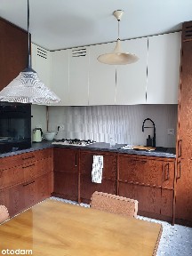 Funkcjonalne,3-pokojowe mieszkanie w zielonej okolicy, do odświeżenia.