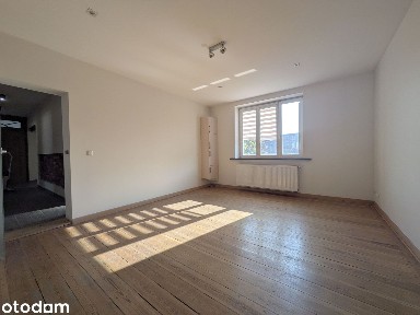 Komfortowe 130 m² (4 pok.) | Ocieplona kamienica z parkingiem |