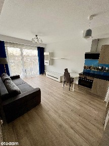 Po remoncie| miejsce postojowe| metro Młynów|5min od centrum| od zaraz
