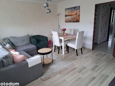 Rodzinne mieszkanie 62,8m2.3 niezależne pokoje +kuchnia+piwnica+balkon