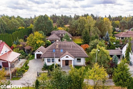 Dom wolnostojący z sypialnią 90 m2 i osobnym mieszkaniem : )