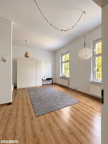 Przestronna kawalerka w centrum Gliwic | 48,5 m² | Wysokie wnętrza