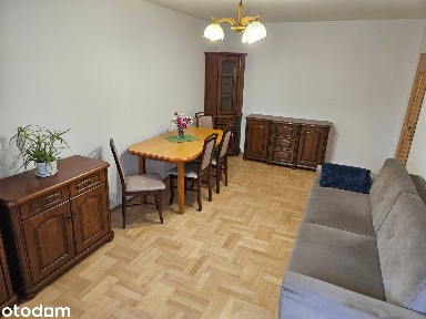 3 pokoje, oddzielna kuchnia, balkon i piwnica