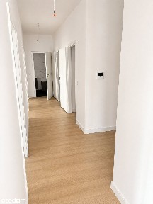 GOTOWE 3 pokoje + HALA GARAŻOWA W CENIE 12 min Tramwajem do Centrum