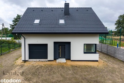 Nowoczesny ciepły i energooszczędny dom w Rąbieniu - 145 m²