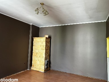 Przestronne mieszkanie w kamienicy z balkonem