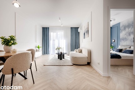Jasne, Gotowe do zamieszkania, dwa garaże, klima, duży balkon