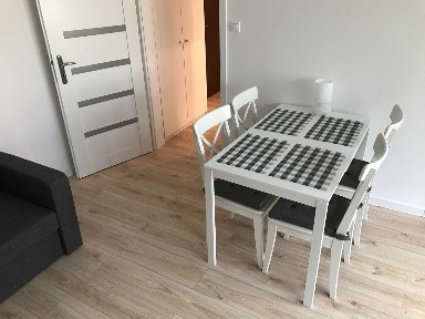 Bielany, jasne, ciche, 2-pokojowe, przy stacji metra Wawrzyszew