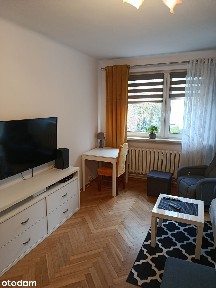 Jasne 2 pokoje 45m² z widną kuchnią i balkonem | Szklanych Domów
