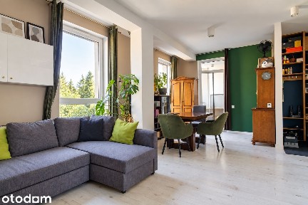 Przestronne 2 pokoje | wysokie sufity | balkon, duża komórka i parking