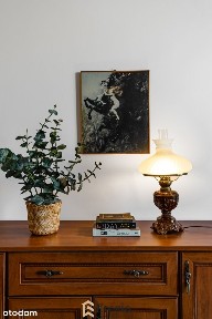 Budynek z cegły - Rondo Wiatraczna-Zielony dziedziniec