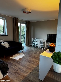 Komandorska z balkonem, po remoncie, z windą 32m2