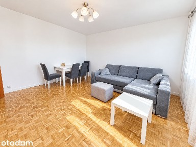 Przestronne, ciche mieszkanie 2-pokojowe, 10 minut od metra