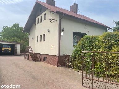 Legionowo dom dla pracowników-duży parking i garaż