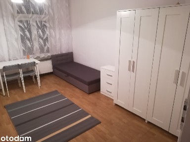 Duże 3-pokojowe mieszkanie dla pracownikow - Gliwice Hutnicza