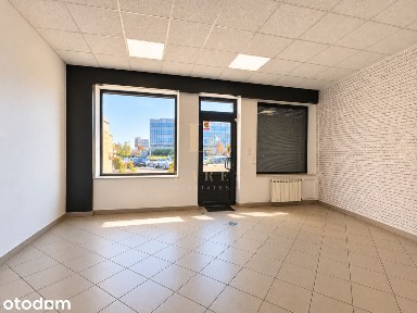 Lokal usługowy 45 m² | Aleja Krakowska | Włochy-Okęcie | Duże witryny