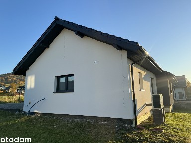 Dom parterowy w pięknej i cichej okolicy