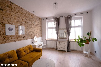 Piękne mieszkanie na Jeżycach w kamienicy