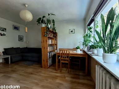 3 pokoje do remontu / ul. Kosmonautów / 2 piętro / balkon / 54m2
