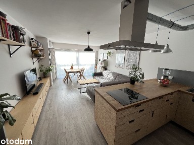 57 m², 36 m² open space z oknem na całą ścianę, klima, od zaraz