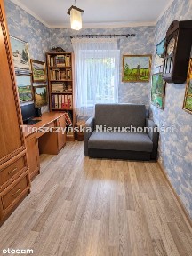 M3/ Pierwsze Piętro / Rędziny
