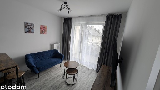 Nowy apartament z garderobą/biurem. Grzybowice
