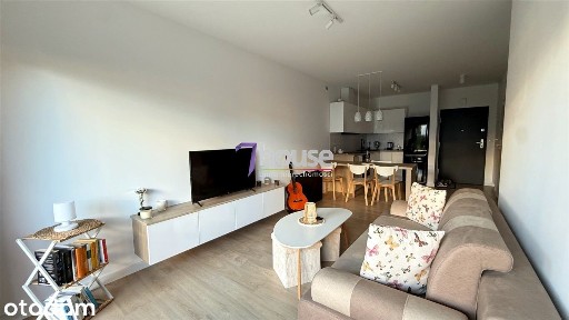 Nowoczesny Apartamentowiec,apartament Z Ogródkiem!