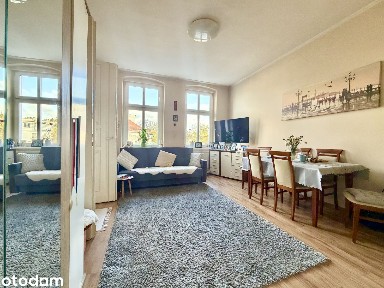Mieszkanie w ścisłym centrum w zabytkowej kamienicy