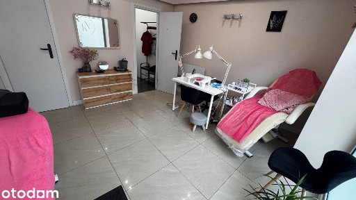LOKAL USŁUGOWY 21 m² | WITRYNA | PARKING | TRAUGUTTA | DOSTĘPNY OD JUŻ