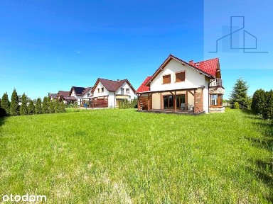 Dla dużej rodziny - dom wolnostojący, 4 sypialnie + salon aż 50 m2!