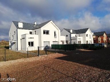 Segment domu na sprzedaż