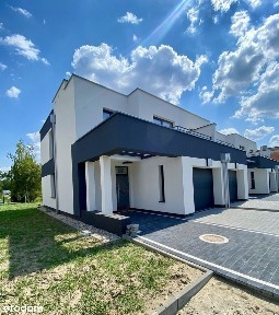 Nowoczesny Dom z jeziorkiem -oddany do użytkowani!