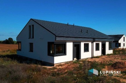 ŁUPIŃSKI DEVELOPMENT Polub nas. Dom wraz z działką