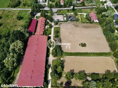 Stajnia i pensjonat dla koni | Blisko 