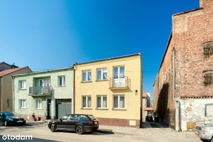 Zadbany dom w centrum miasta !