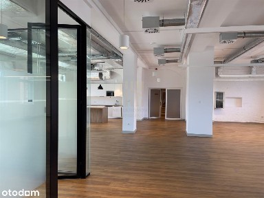 Nowoczesne biuro przy skm Gd.-Przymorze Uniwer.