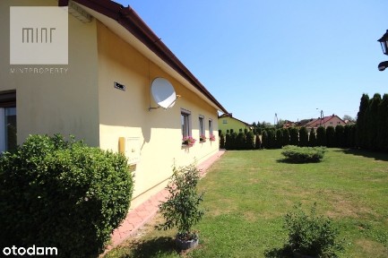 Parterowy dom w spokojnej okolicy, Lipiny Pilzno