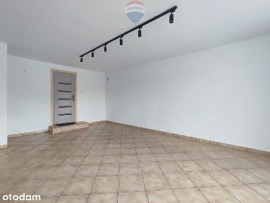 Lokal handlowo usługowy na wynajem - Iwkowa